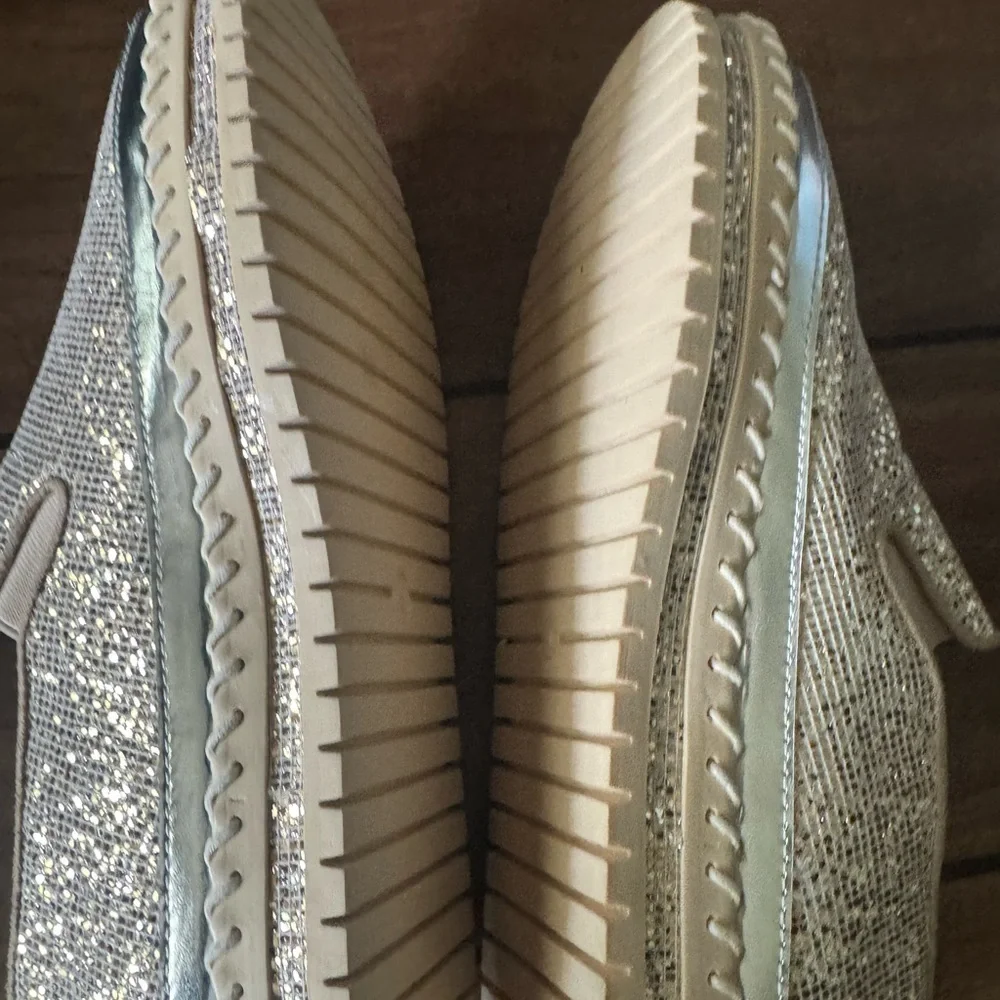 JOLIMALL Woman's rose gold platform slip on sneakers size 9